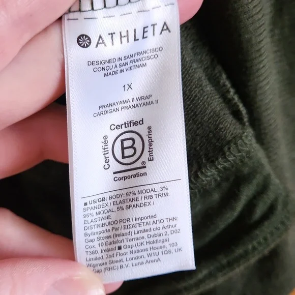 Athleta Olive Green Pranayama Restore Wrap Size 1X - Picture 10 of 10
